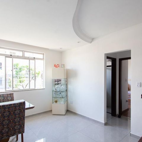 Apartamento à venda com 162m², 3 quartos e 2 vagas Apartamento à venda com 162m², 3 quartos e 2 vagasSala 1