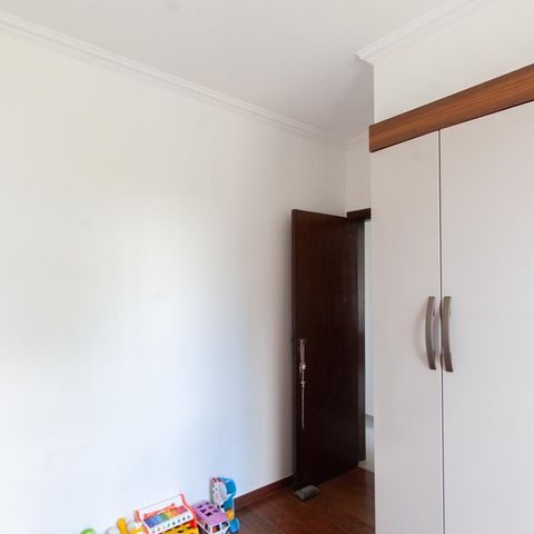 Apartamento à venda com 162m², 3 quartos e 2 vagas Apartamento à venda com 162m², 3 quartos e 2 vagasQuarto 2