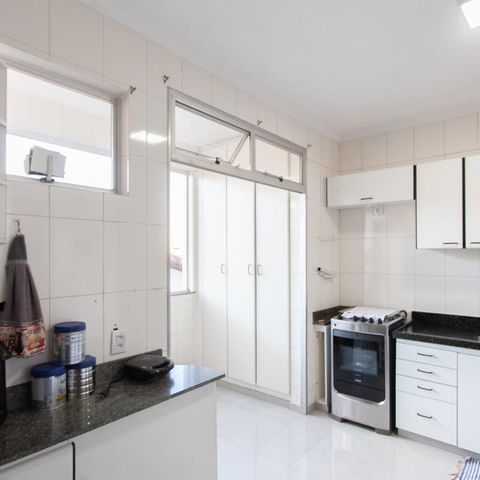 Apartamento à venda com 162m², 3 quartos e 2 vagas Apartamento à venda com 162m², 3 quartos e 2 vagasCozinha