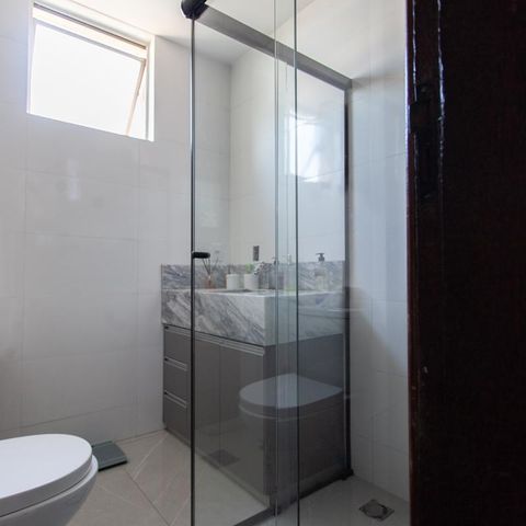 Apartamento à venda com 162m², 3 quartos e 2 vagas Apartamento à venda com 162m², 3 quartos e 2 vagasBanheiro Social