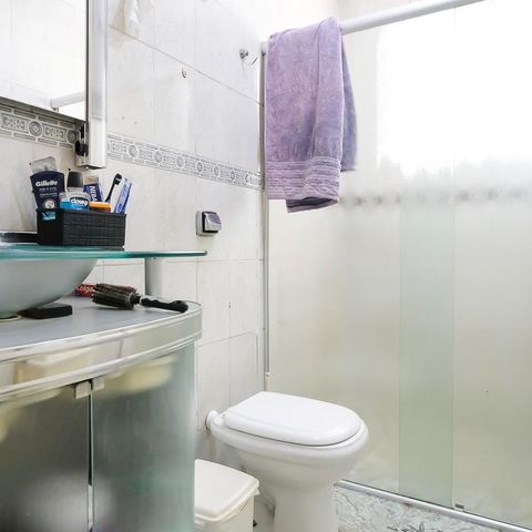 Casa à venda com 126m², 1 quarto e 2 vagasBanheiro