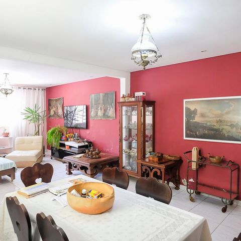 Casa à venda com 126m², 1 quarto e 2 vagasSala