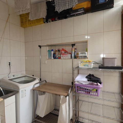 Casa para alugar com 270m², 2 quartos e 4 vagasÁrea de Serviço