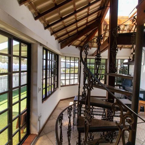 Apartamento para alugar com 194m², 2 quartos e 3 vagasCobertura