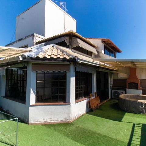 Apartamento para alugar com 194m², 2 quartos e 3 vagasCobertura