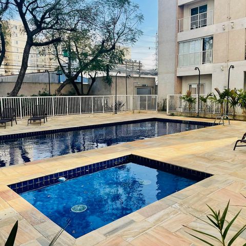 Apartamento à venda com 44m², 2 quartos e 1 vaga Apartamento à venda com 44m², 2 quartos e 1 vagaPiscina
