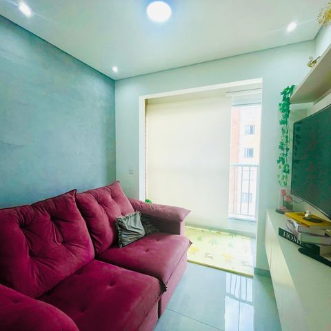 Apartamento à venda com 44m², 2 quartos e 1 vaga Apartamento à venda com 44m², 2 quartos e 1 vagaSala