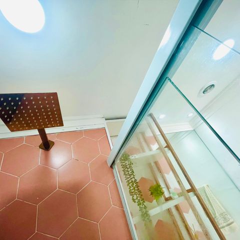 Apartamento à venda com 44m², 2 quartos e 1 vaga Apartamento à venda com 44m², 2 quartos e 1 vagaBanheiro