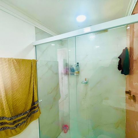 Apartamento à venda com 44m², 2 quartos e 1 vaga Apartamento à venda com 44m², 2 quartos e 1 vagaBanheiro