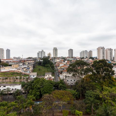 Apartamento à venda com 53m², 2 quartos e 1 vaga Apartamento à venda com 53m², 2 quartos e 1 vagaCobertura - Vista