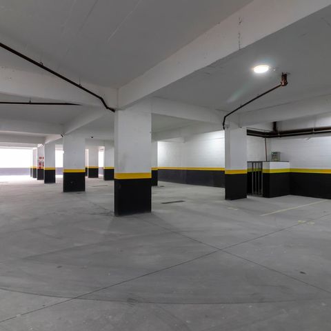 Apartamento à venda com 53m², 2 quartos e 1 vaga Apartamento à venda com 53m², 2 quartos e 1 vagaGaragem