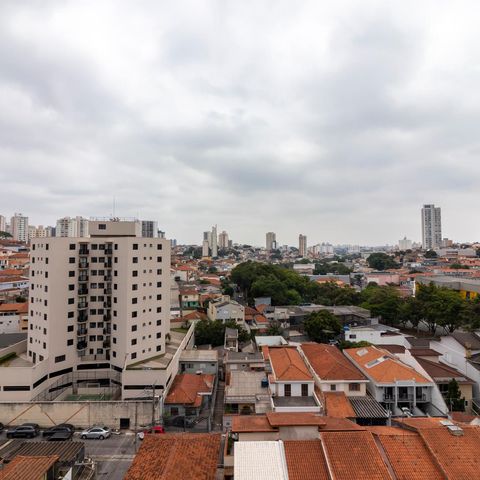 Apartamento à venda com 53m², 2 quartos e 1 vaga Apartamento à venda com 53m², 2 quartos e 1 vagaVaranda da Sala - Vista