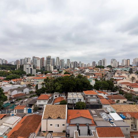 Apartamento à venda com 53m², 2 quartos e 1 vaga Apartamento à venda com 53m², 2 quartos e 1 vagaVaranda do Quarto 1 - Vista