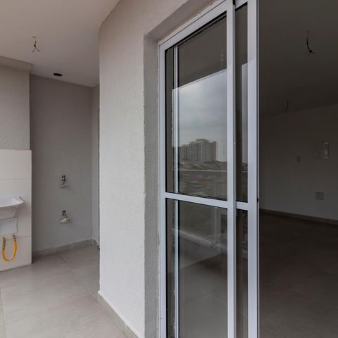 Apartamento à venda com 53m², 2 quartos e 1 vaga Apartamento à venda com 53m², 2 quartos e 1 vagaVaranda da Sala