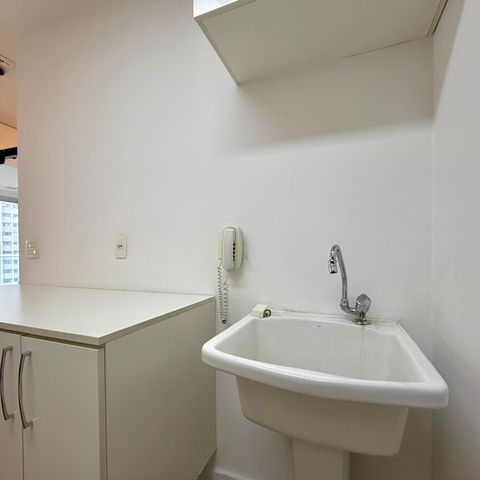 Studio para alugar com 33m², 0 quarto e 1 vaga Studio para alugar com 33m², 0 quarto e 1 vagaÁrea de Serviço
