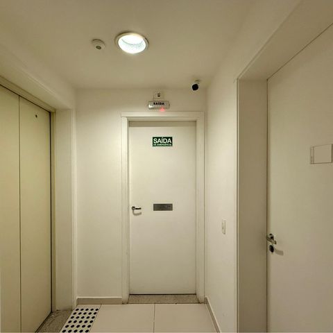 Studio para alugar com 33m², 0 quarto e 1 vaga Studio para alugar com 33m², 0 quarto e 1 vagaHall Apartamento