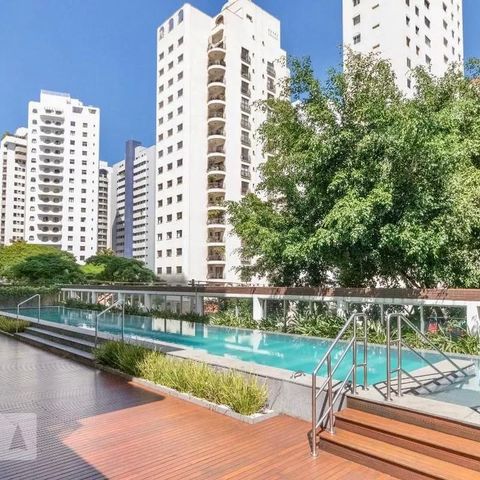 Studio para alugar com 33m², 0 quarto e 1 vaga Studio para alugar com 33m², 0 quarto e 1 vagaPiscina