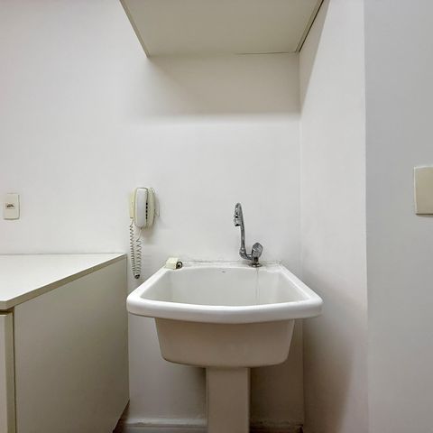 Studio para alugar com 33m², 0 quarto e 1 vaga Studio para alugar com 33m², 0 quarto e 1 vagaÁrea de Serviço