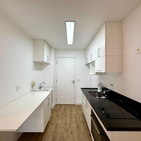 Studio para alugar com 33m², 0 quarto e 1 vaga Studio para alugar com 33m², 0 quarto e 1 vagaCozinha