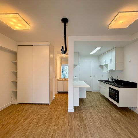 Studio para alugar com 33m², 0 quarto e 1 vaga Studio para alugar com 33m², 0 quarto e 1 vagaSala/Quarto