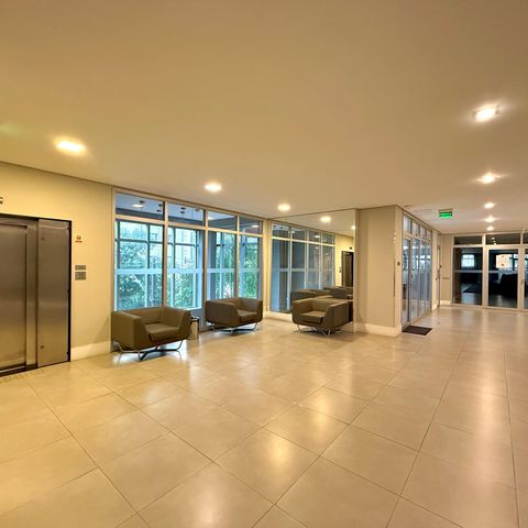 Studio para alugar com 33m², 0 quarto e 1 vaga Studio para alugar com 33m², 0 quarto e 1 vagaHall Social Bloco