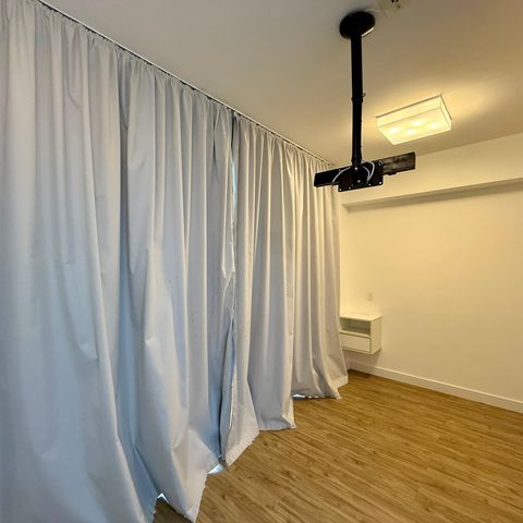 Studio para alugar com 33m², 0 quarto e 1 vaga Studio para alugar com 33m², 0 quarto e 1 vagaSala/Quarto