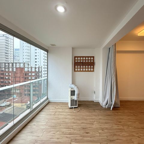 Studio para alugar com 33m², 0 quarto e 1 vaga Studio para alugar com 33m², 0 quarto e 1 vagaVaranda Integrada