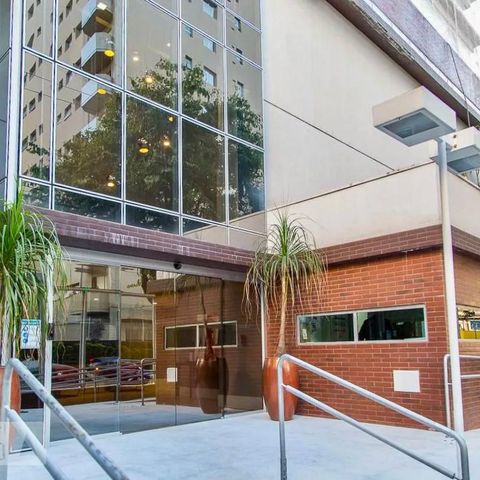 Studio para alugar com 33m², 0 quarto e 1 vaga Studio para alugar com 33m², 0 quarto e 1 vagaEntrada