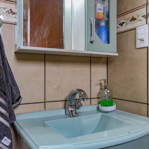 Casa à venda com 240m², 3 quartos e 5 vagas Casa à venda com 240m², 3 quartos e 5 vagasBanheiro