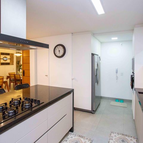 Apartamento à venda com 130m², 3 quartos e 3 vagasCozinha