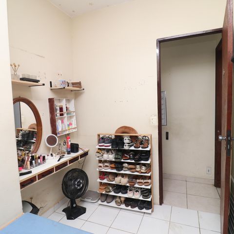 Casa à venda com 180m², 6 quartos e 1 vagaQuarto 5