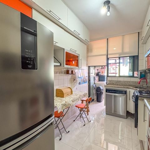 Apartamento à venda com 74m², 2 quartos e 1 vaga Apartamento à venda com 74m², 2 quartos e 1 vagaCozinha
