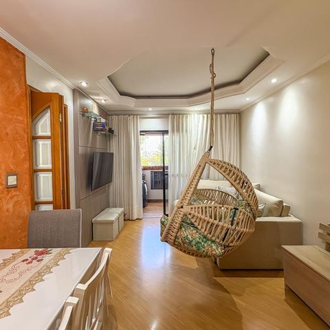 Apartamento à venda com 74m², 2 quartos e 1 vaga Apartamento à venda com 74m², 2 quartos e 1 vagaSala