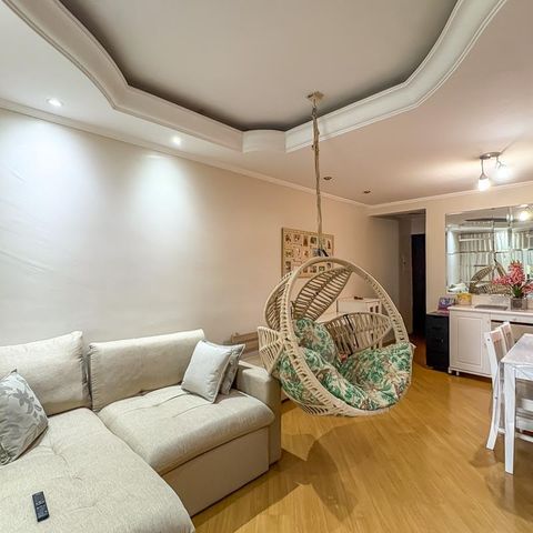 Apartamento à venda com 74m², 2 quartos e 1 vaga Apartamento à venda com 74m², 2 quartos e 1 vagaSala