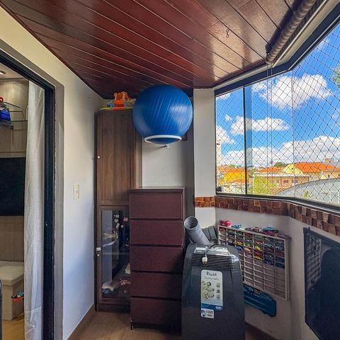 Apartamento à venda com 74m², 2 quartos e 1 vaga Apartamento à venda com 74m², 2 quartos e 1 vagaVaranda