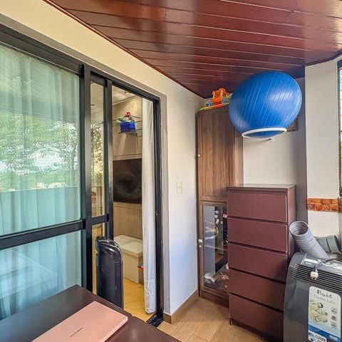 Apartamento à venda com 74m², 2 quartos e 1 vaga Apartamento à venda com 74m², 2 quartos e 1 vagaVaranda
