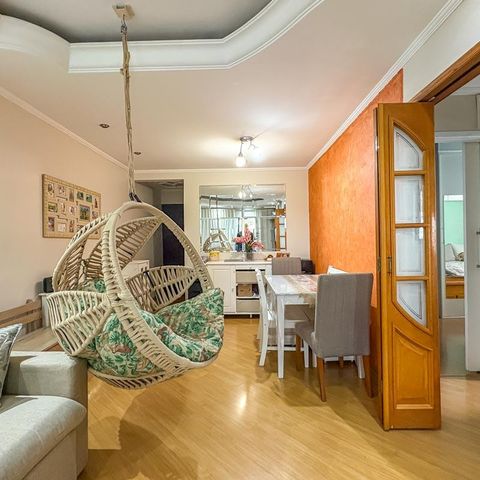 Apartamento à venda com 74m², 2 quartos e 1 vaga Apartamento à venda com 74m², 2 quartos e 1 vagaSala