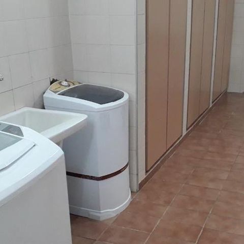 Casa à venda com 237m², 3 quartos e 5 vagas
