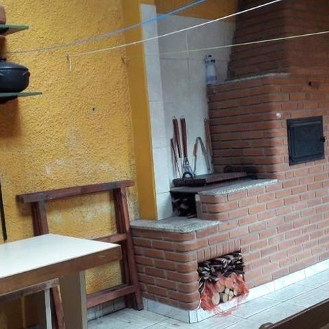 Casa à venda com 237m², 3 quartos e 5 vagas