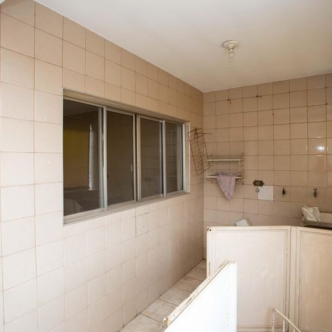 Casa para alugar com 319m², 6 quartos e 1 vagaÁrea de Serviço