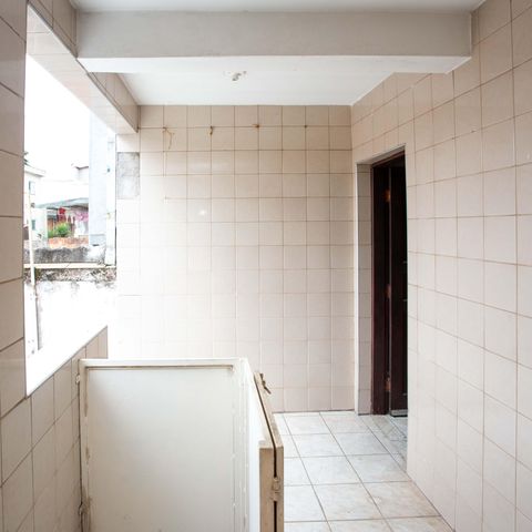Casa para alugar com 319m², 6 quartos e 1 vagaÁrea de Serviço