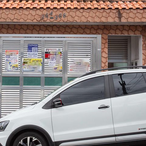 Casa para alugar com 319m², 6 quartos e 1 vagaFachada