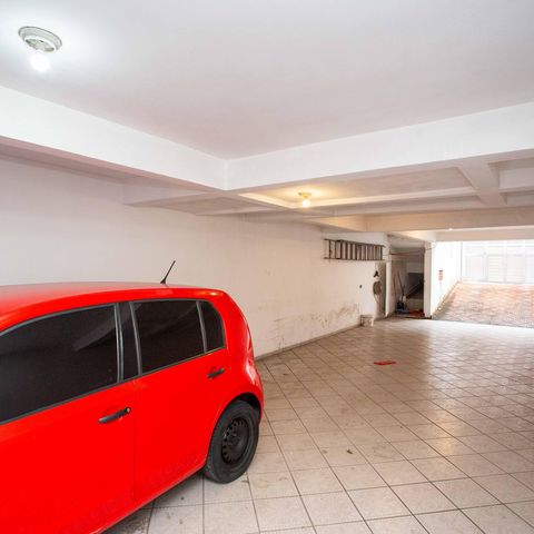 Casa para alugar com 319m², 6 quartos e 1 vagaGaragem