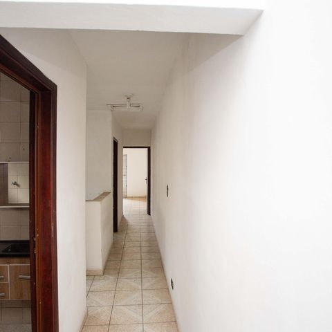 Casa para alugar com 319m², 6 quartos e 1 vagaCorredor