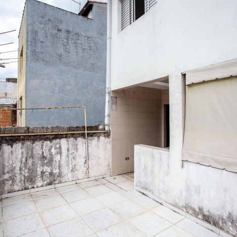 Casa para alugar com 319m², 6 quartos e 1 vagaSacada