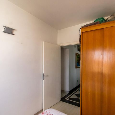 Casa à venda com 850m², 3 quartos e 10 vagas Casa à venda com 850m², 3 quartos e 10 vagasQuarto 2