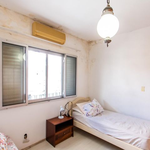 Casa à venda com 850m², 3 quartos e 10 vagas Casa à venda com 850m², 3 quartos e 10 vagasQuarto 1