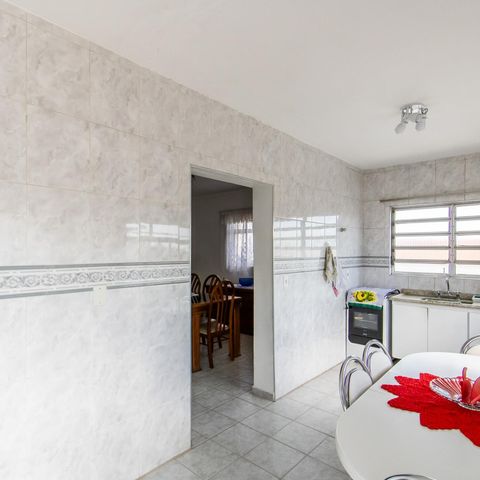Casa à venda com 850m², 3 quartos e 10 vagas Casa à venda com 850m², 3 quartos e 10 vagasCozinha