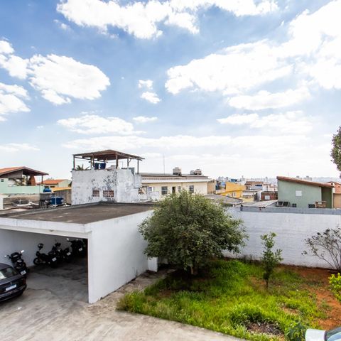 Casa à venda com 850m², 3 quartos e 10 vagas Casa à venda com 850m², 3 quartos e 10 vagasÁrea externa