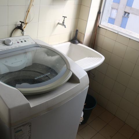 Apartamento à venda com 70m², 2 quartos e 1 vagaÁrea de Serviço